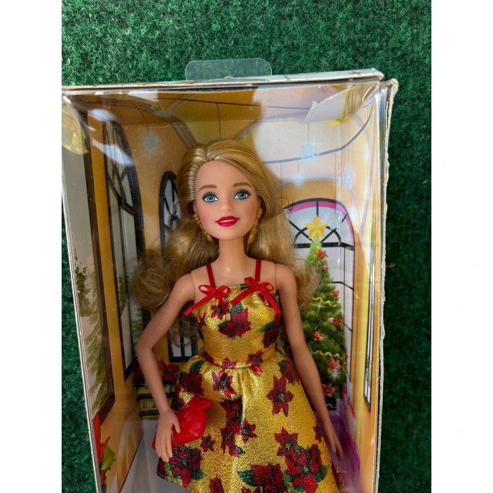 Barbie Holiday Doll 2017 Doll  Red & Gold Christmas Party Dress FTF78